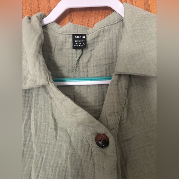 SHEIN Olive Green Textured Romper - Picture 2 of 4